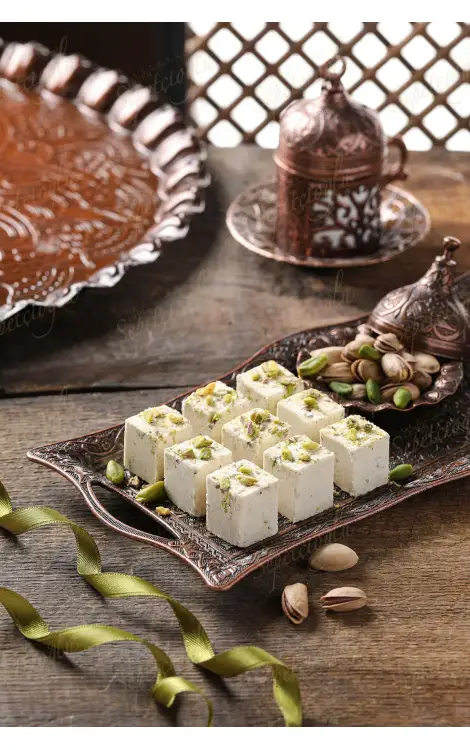 Antep Fıstıklı Çekme Helva 180g Antep Fıstıklı Çekme Helva 180g
