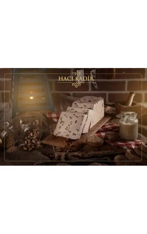 Hacı Kadir Kürek Antep Fıstıklı Helva 500 Gr Hacı Kadir Kürek Antep Fıstıklı Helva 500 Gr